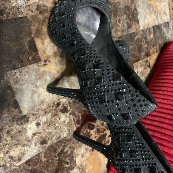 DONATED - Picture 3 of 5